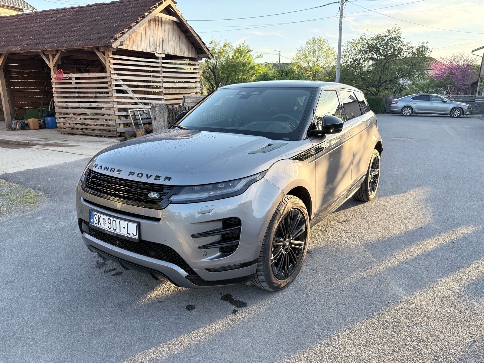 Land Rover Range Rover Evoque HSE D165 MHEV automatik