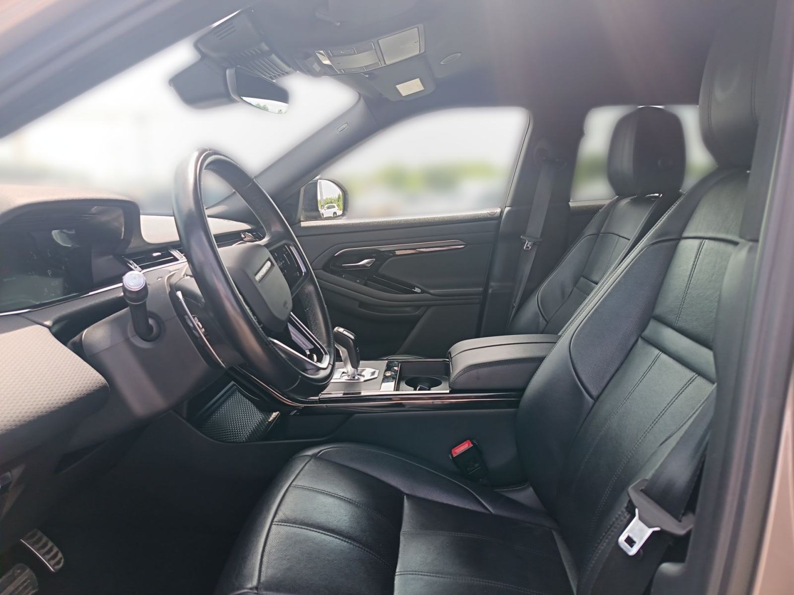 Land Rover Range Rover Evoque R-DYN LIMITED 2.0 163 AWD A9 - 3 godine, fotografija 14