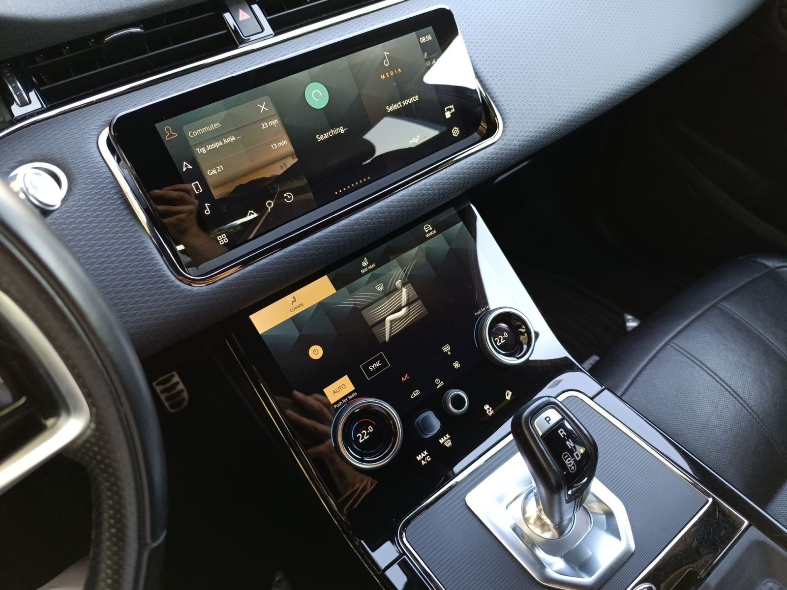 Land Rover Range Rover Evoque R-DYN LIMITED 2.0 163 AWD A9 - 3 godine, fotografija 19