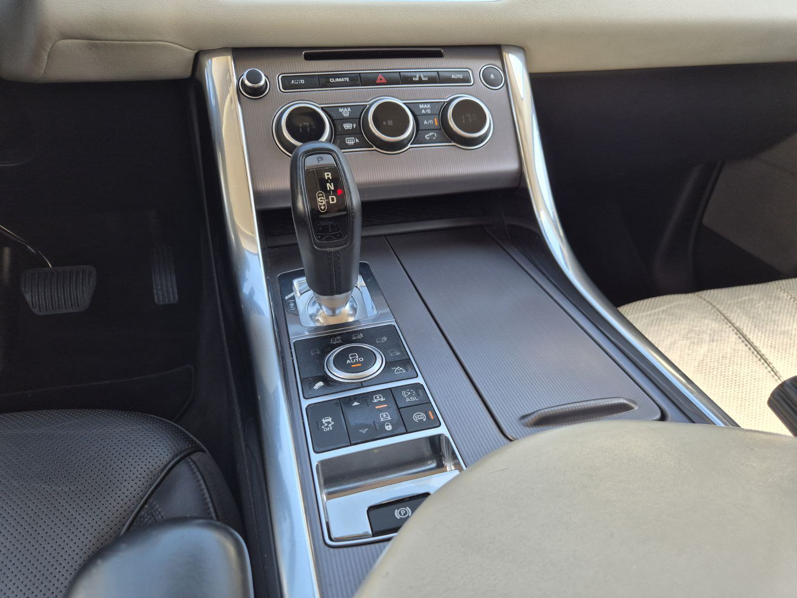 Land Rover Range Rover Sport 3.0 SDV6 HSE, HR auto, Kamera, PDV, 21", fotografija 19