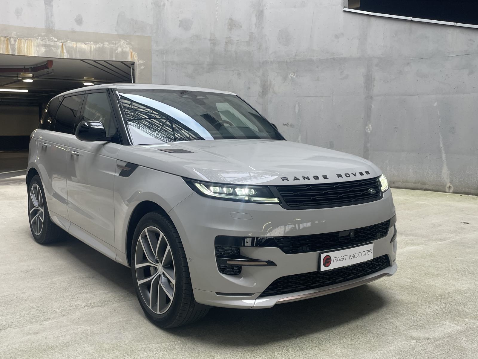Land Rover Range Rover Sport Dynamic SE PHEV 460 KS