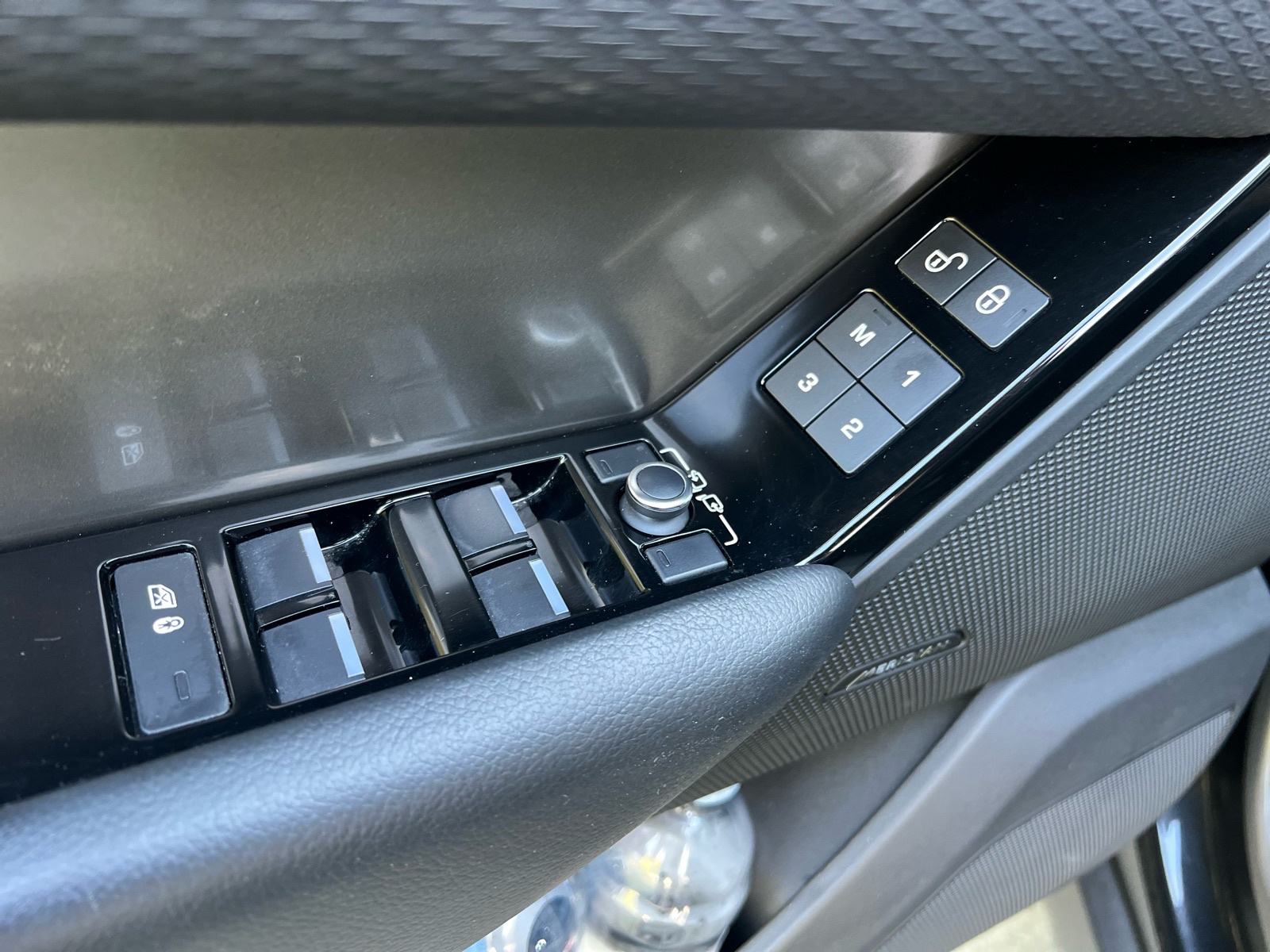 Land Rover VELAR⭐️Platite SAMO 2.790€ostalo na LEAZING⭐️REGISTRIRAN⭐️, fotografija 10
