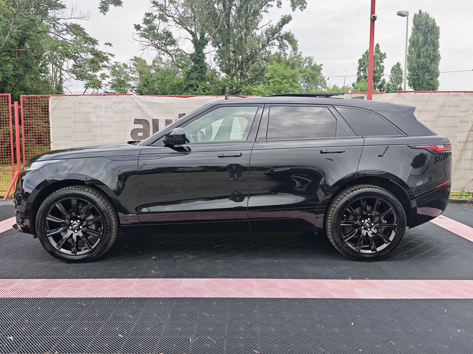 Land Rover Velar 2.0d 240KS☆R-Dynamic☆Panorama☆Virtual☆Garancija, fotografija 4