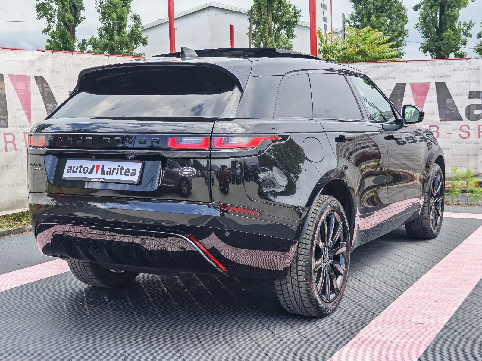 Land Rover Velar 2.0d 240KS☆R-Dynamic☆Panorama☆Virtual☆Garancija, fotografija 18