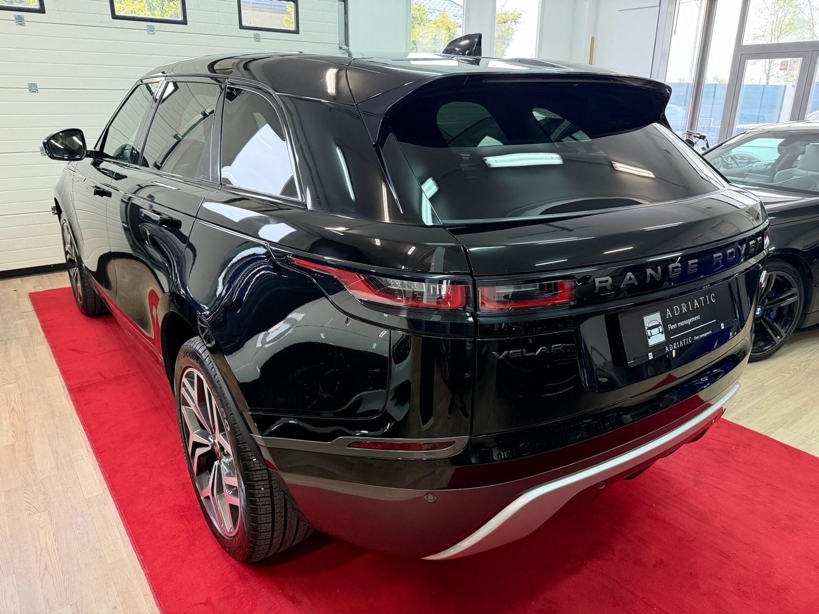 Land Rover Range Rover Velar 2.0 Diesel R-Dynamic S, pogled izvana - slika 2