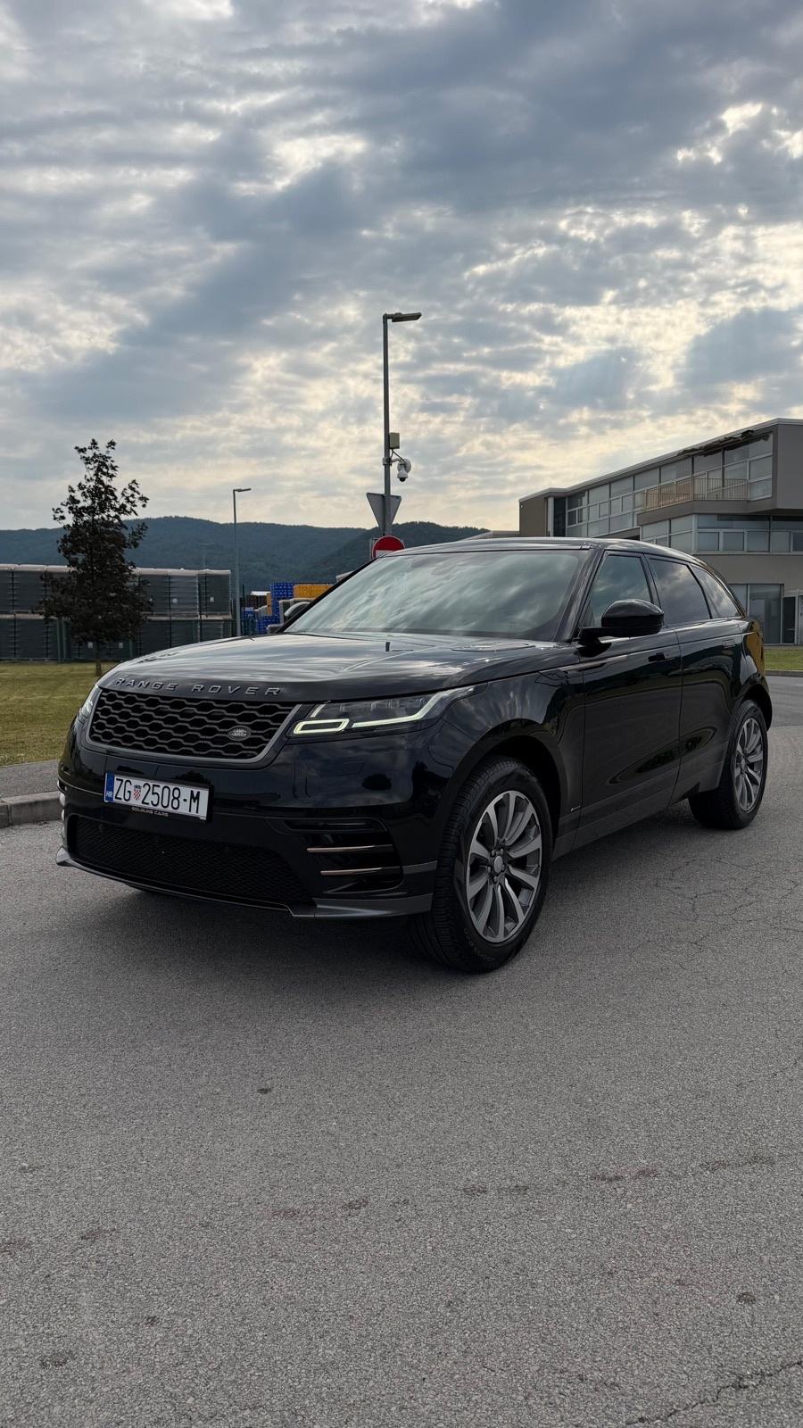 Land Rover Range Rover Velar 2,0, fotografija 1