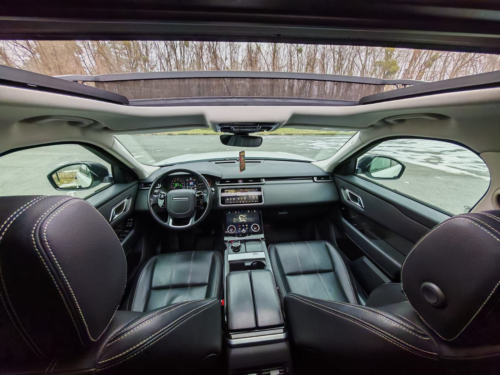 Land Rover Range Rover Velar 2.0 240ks Bogata oprema, fotografija 7