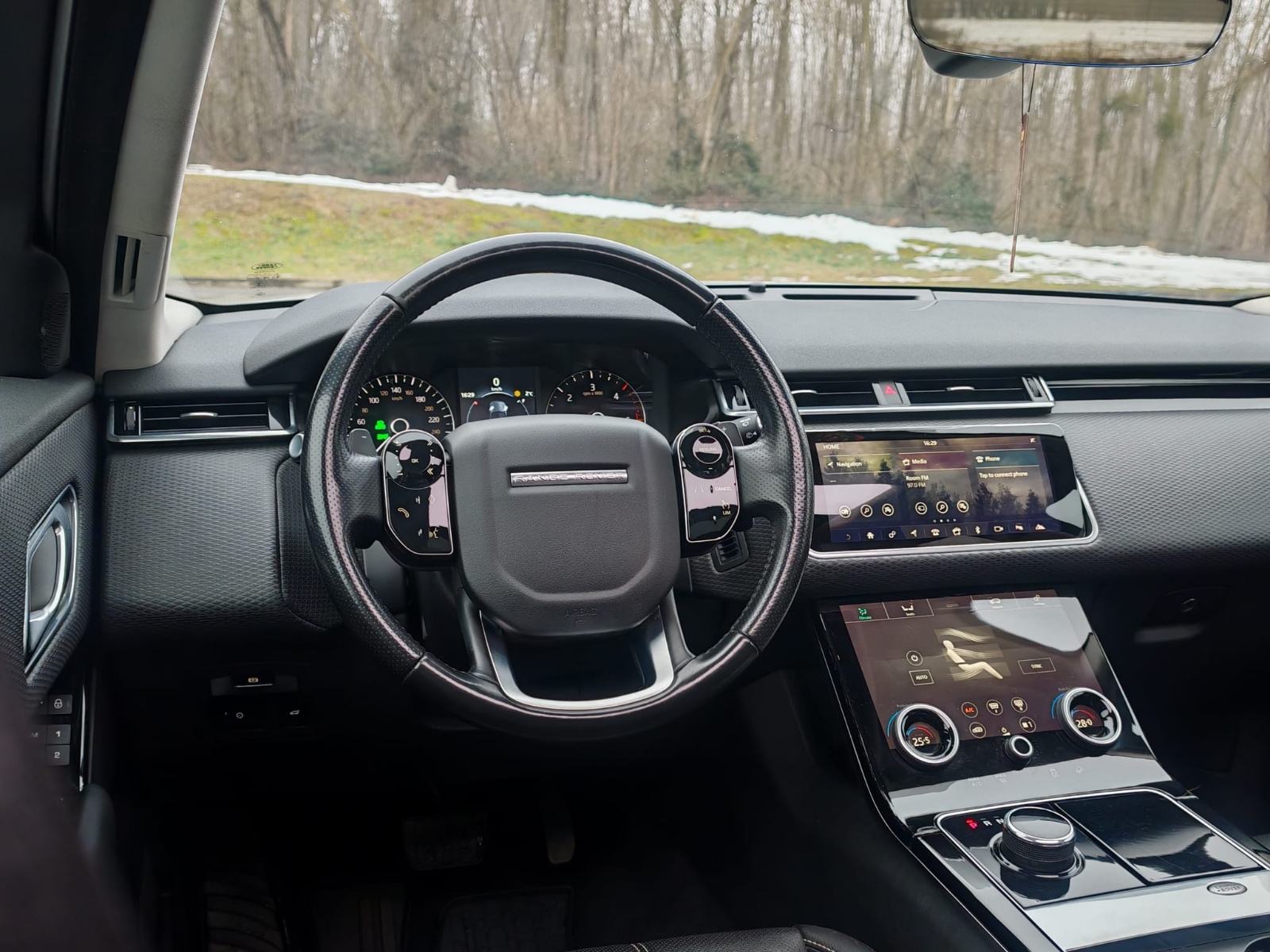 Land Rover Range Rover Velar 2.0 240ks Bogata oprema, fotografija 8