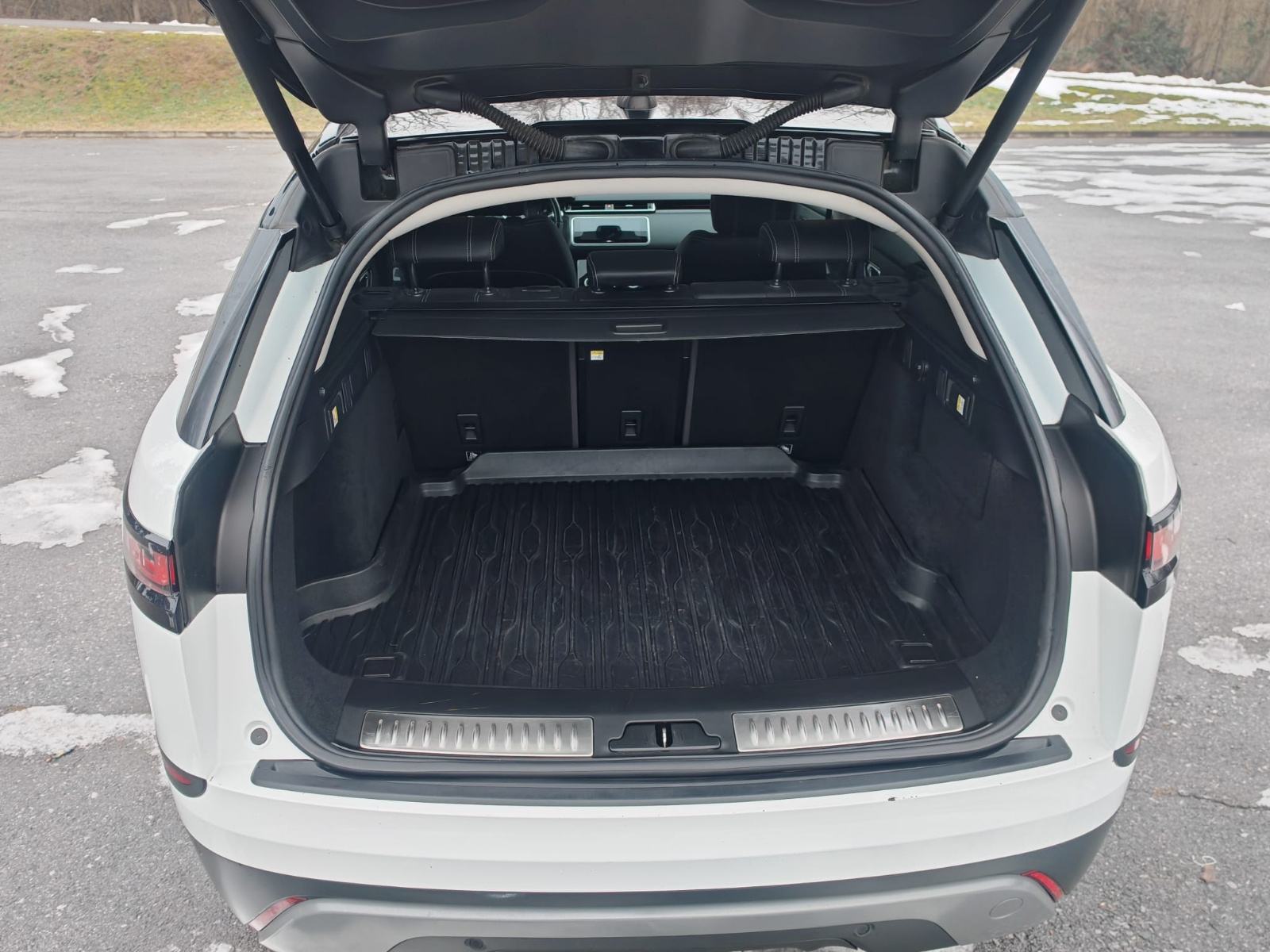 Land Rover Range Rover Velar 2.0 240ks Bogata oprema, fotografija 13