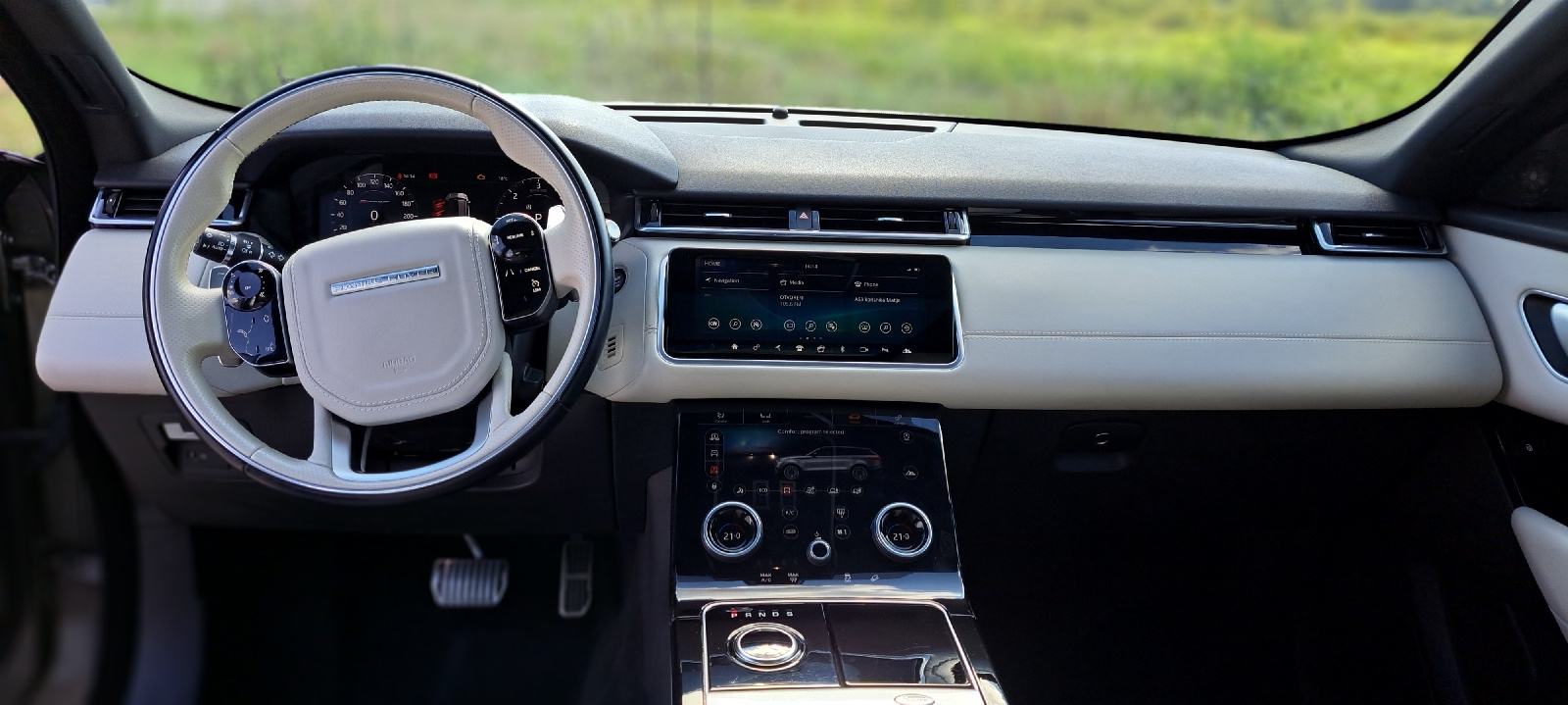 Land Rover Range Rover Velar D240 S R-dynamic, Zračni ovjes, nije uvoz, fotografija 9