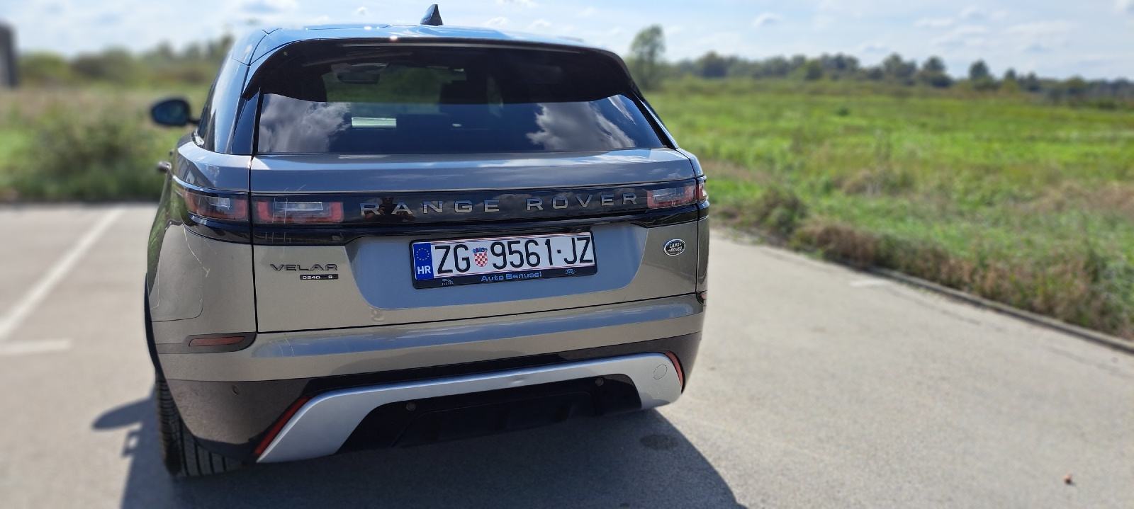 Land Rover Range Rover Velar D240 S R-dynamic, Zračni ovjes, nije uvoz, fotografija 13