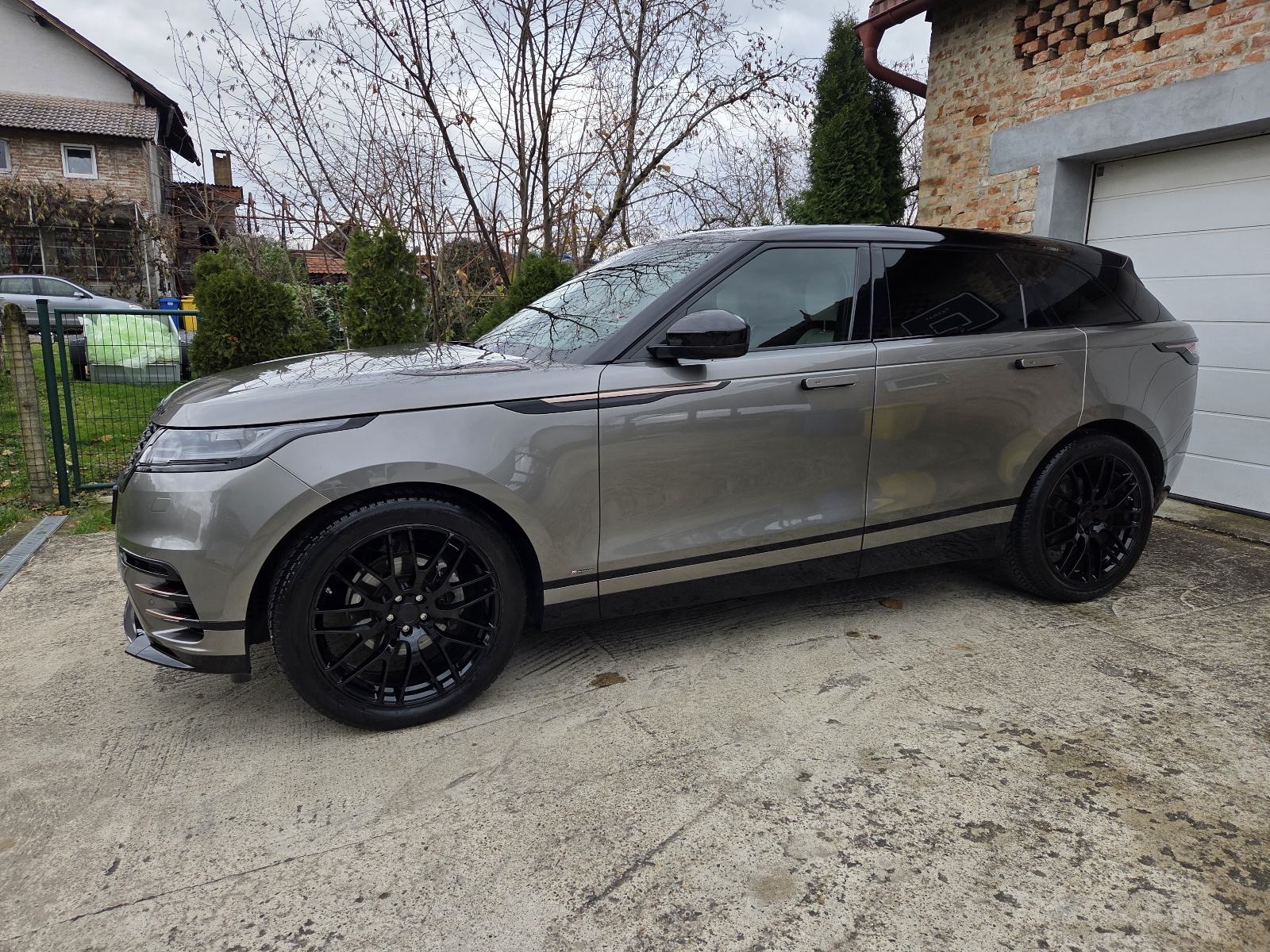 Land Rover Range Rover Velar D240 S R-dynamic, Zračni ovjes, nije uvoz, fotografija 2
