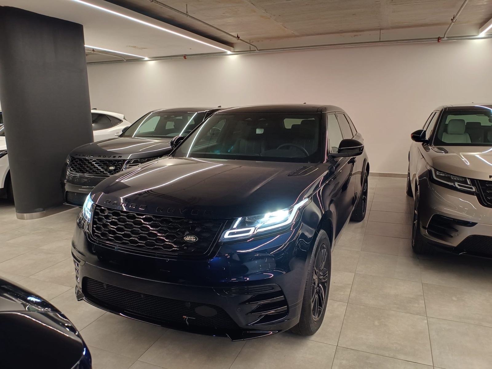Land Rover Range Rover Velar 2,0d automatik, fotografija 3