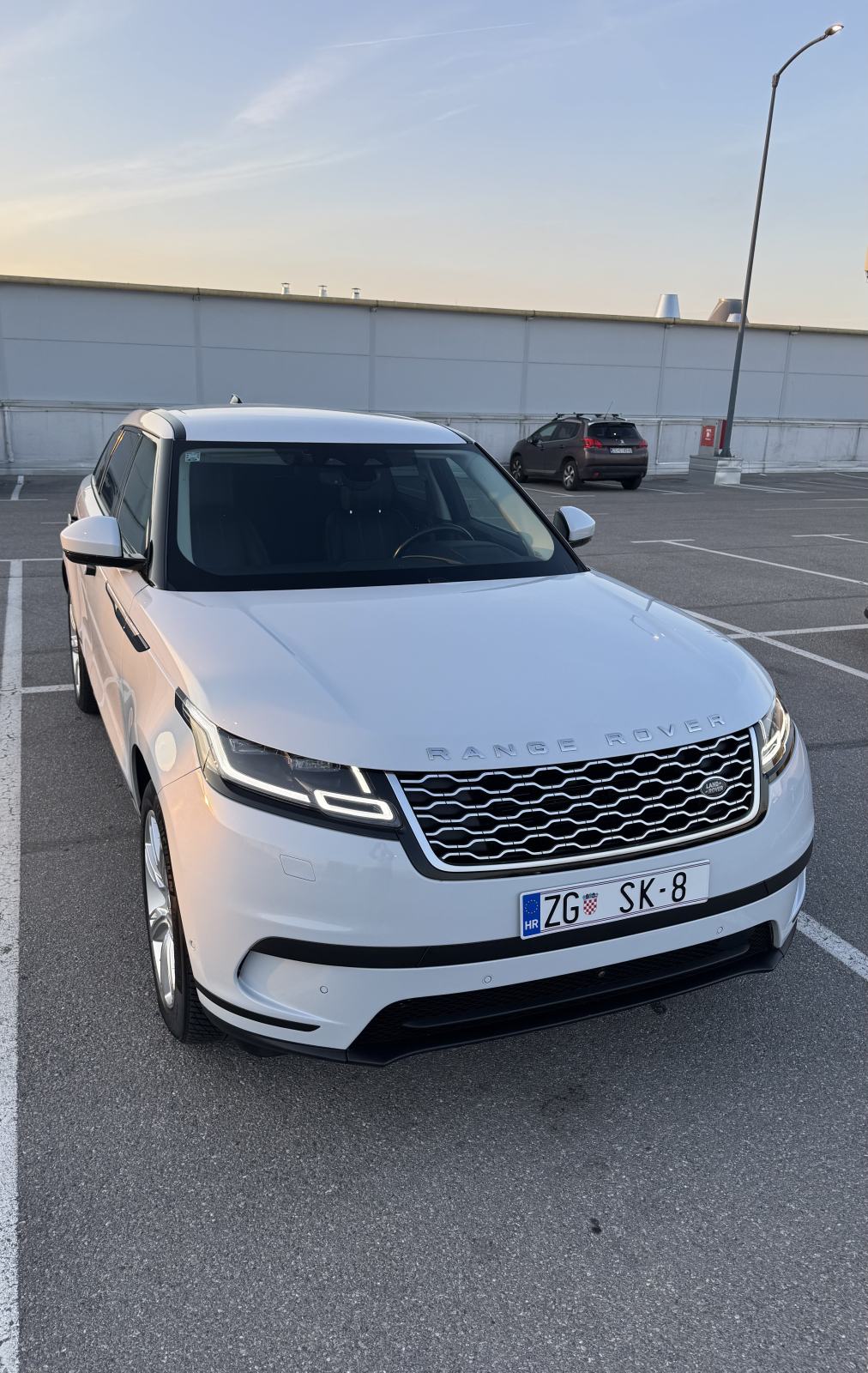Land Rover Range Rover Velar 2,0d, fotografija 12
