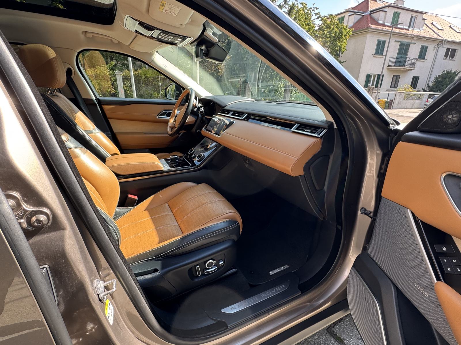 Land Rover Range Rover Velar 3.0 HSE, fotografija 12