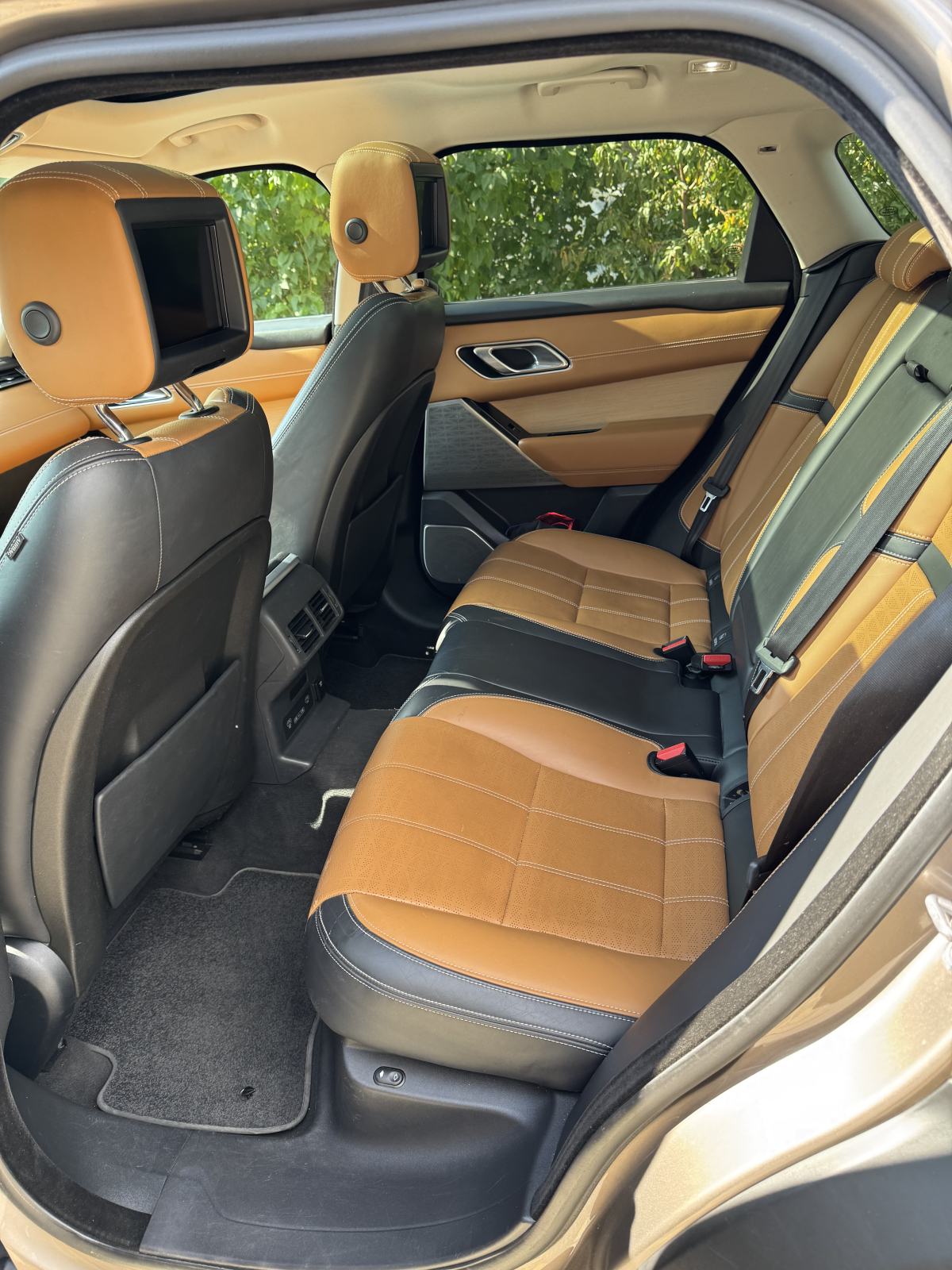 Land Rover Range Rover Velar 3.0 HSE, fotografija 13
