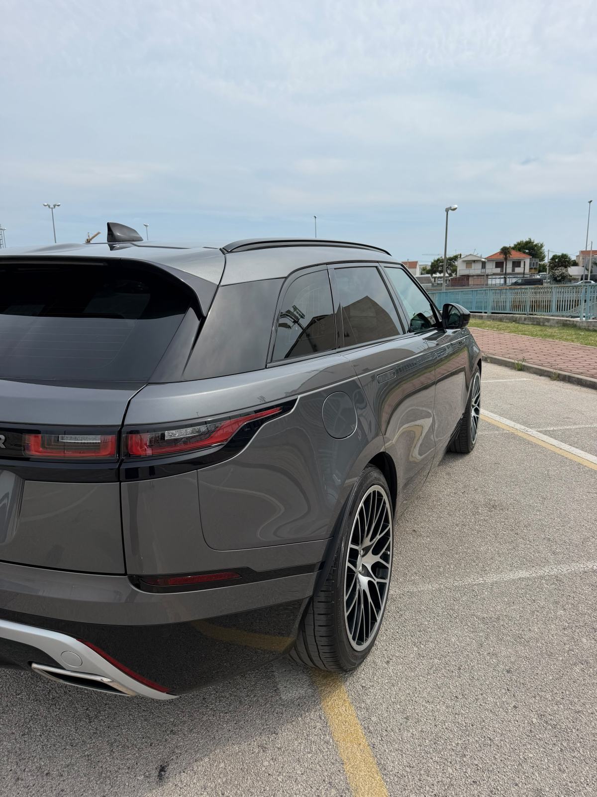 Range Rover Velar 3,0 300ks, fotografija 2