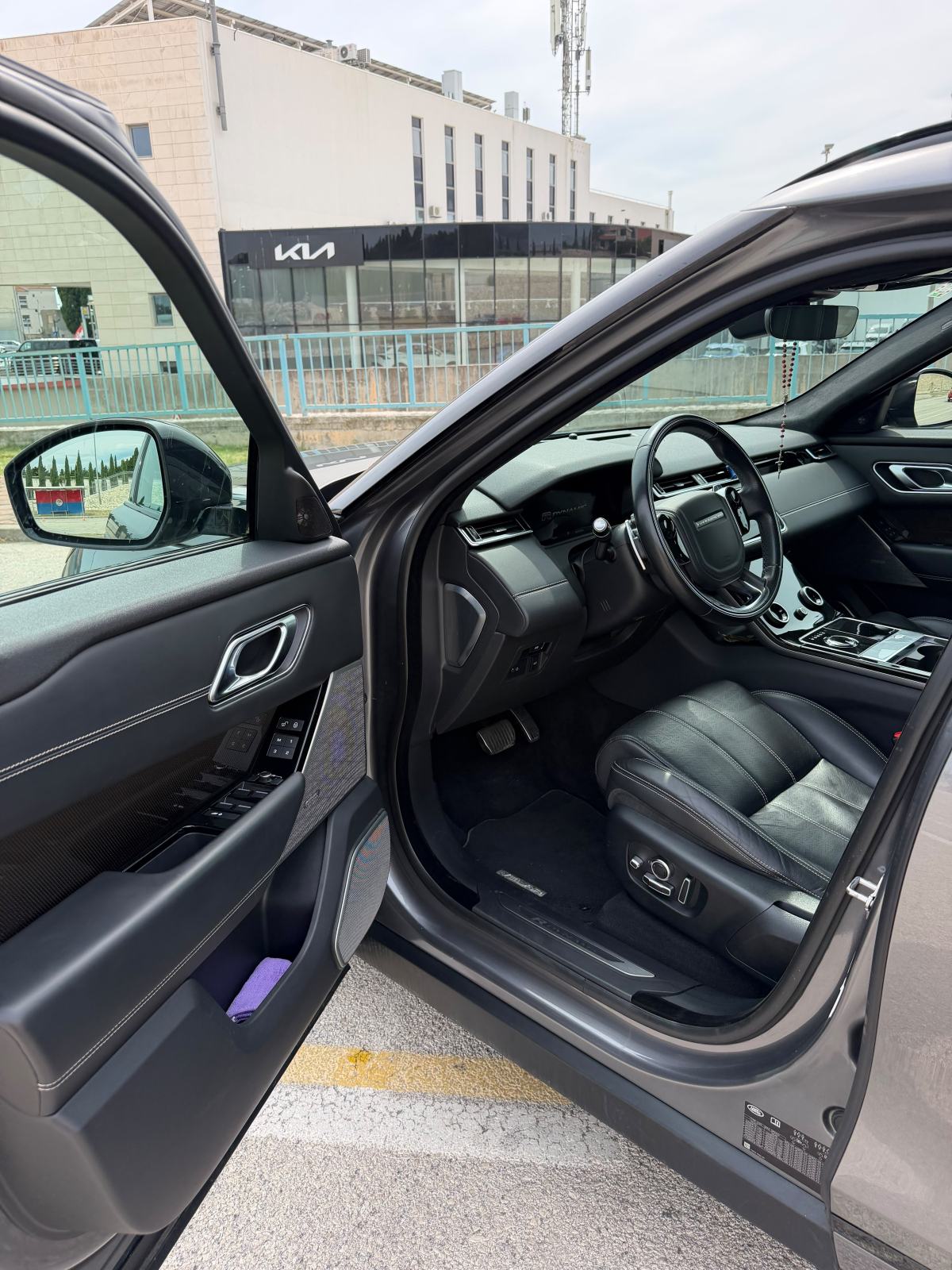 Range Rover Velar 3,0 300ks, fotografija 3