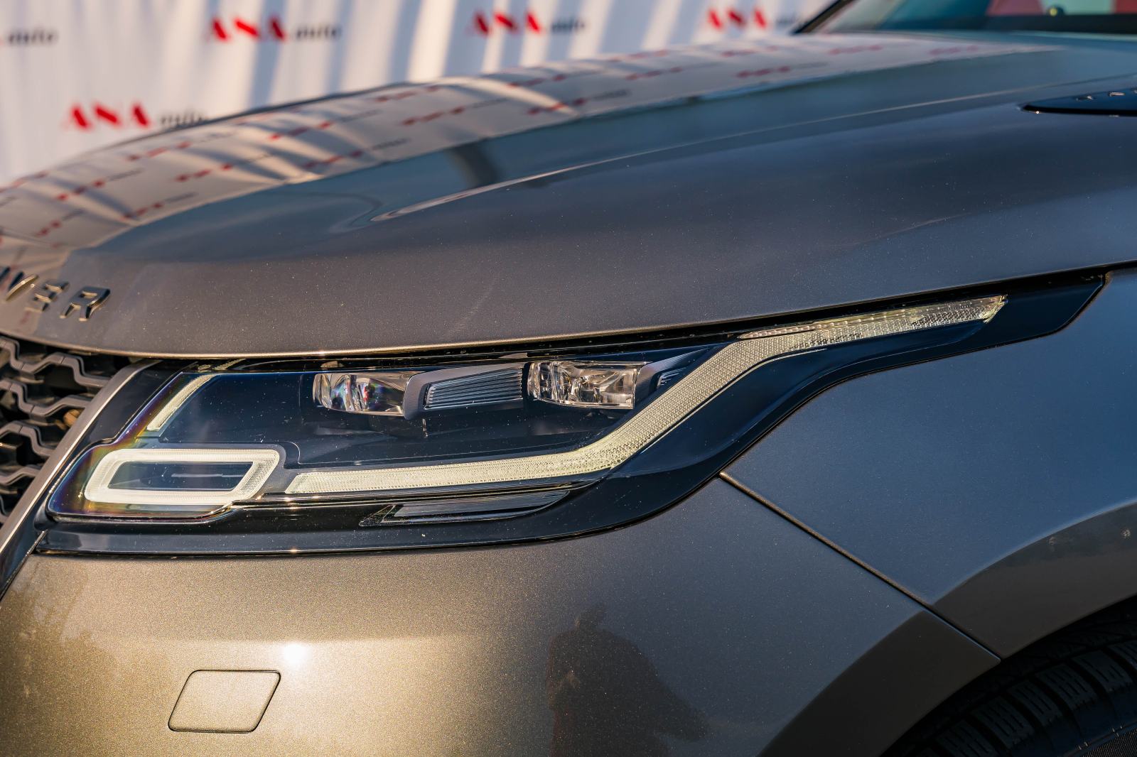 Land Rover Range Rover Velar 300 # R DYNAMIC#SERVISNA#JAMSTVO#LEASING#, fotografija 18