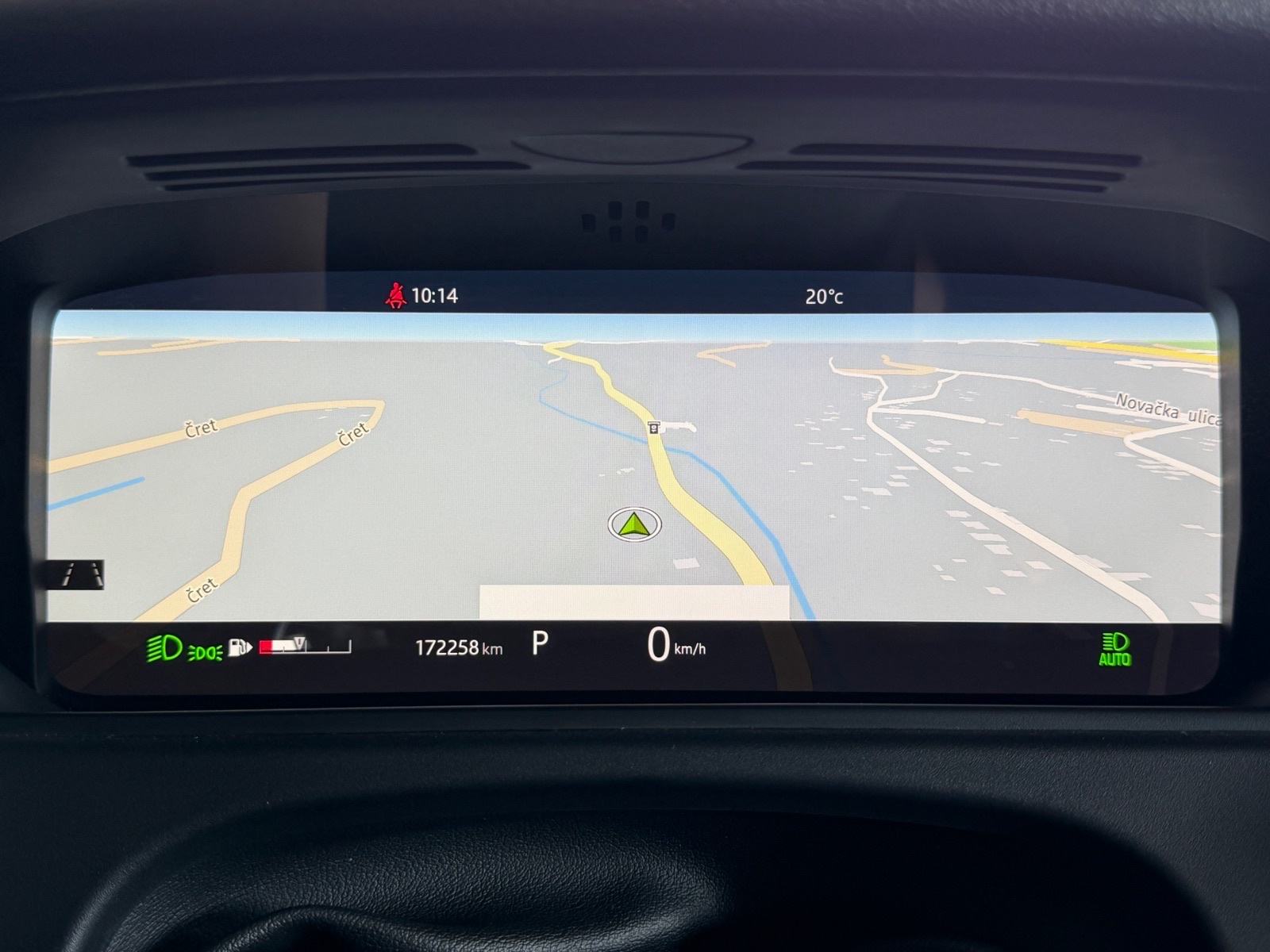 Land Rover RR Velar 4WD "R-Dynamic" PANORAMA,KAMERA,REG. DO 07/2027!, fotografija 13