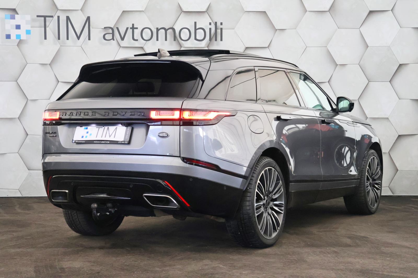 Land Rover Range Rover Velar D300 3.0d 4WD A8 R-Dynamic Matrix PANO, fotografija 3