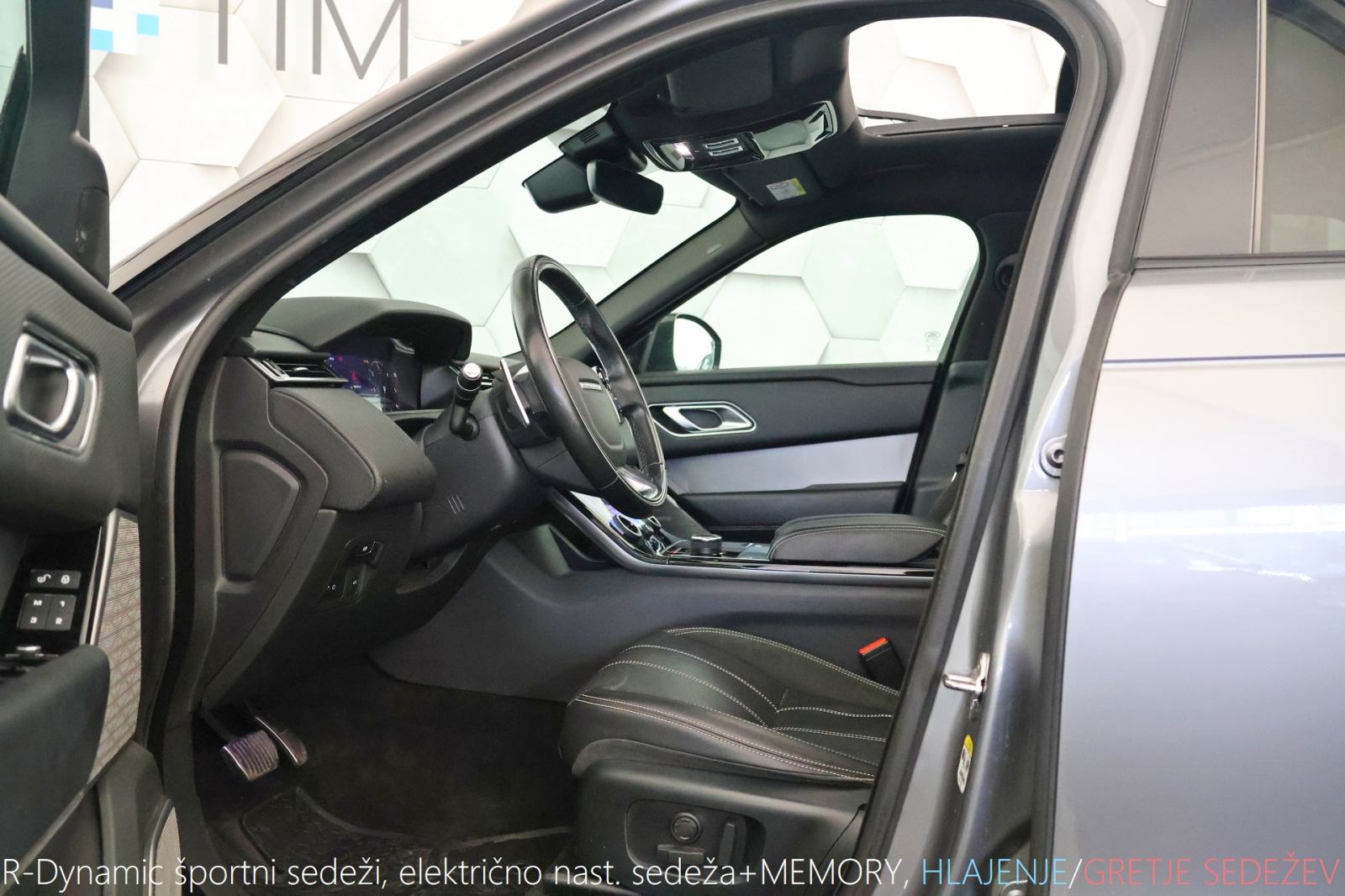 Land Rover Range Rover Velar D300 3.0d 4WD A8 R-Dynamic Matrix PANO, fotografija 9