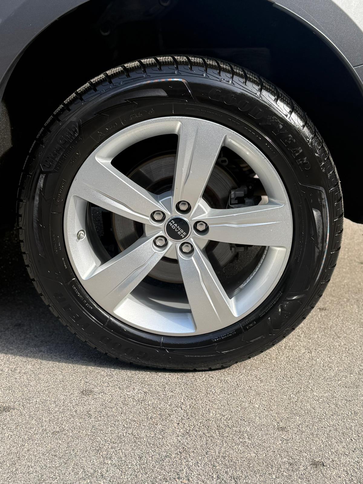 Land Rover Range Rover Velar D300 R-Dynamic, fotografija 10
