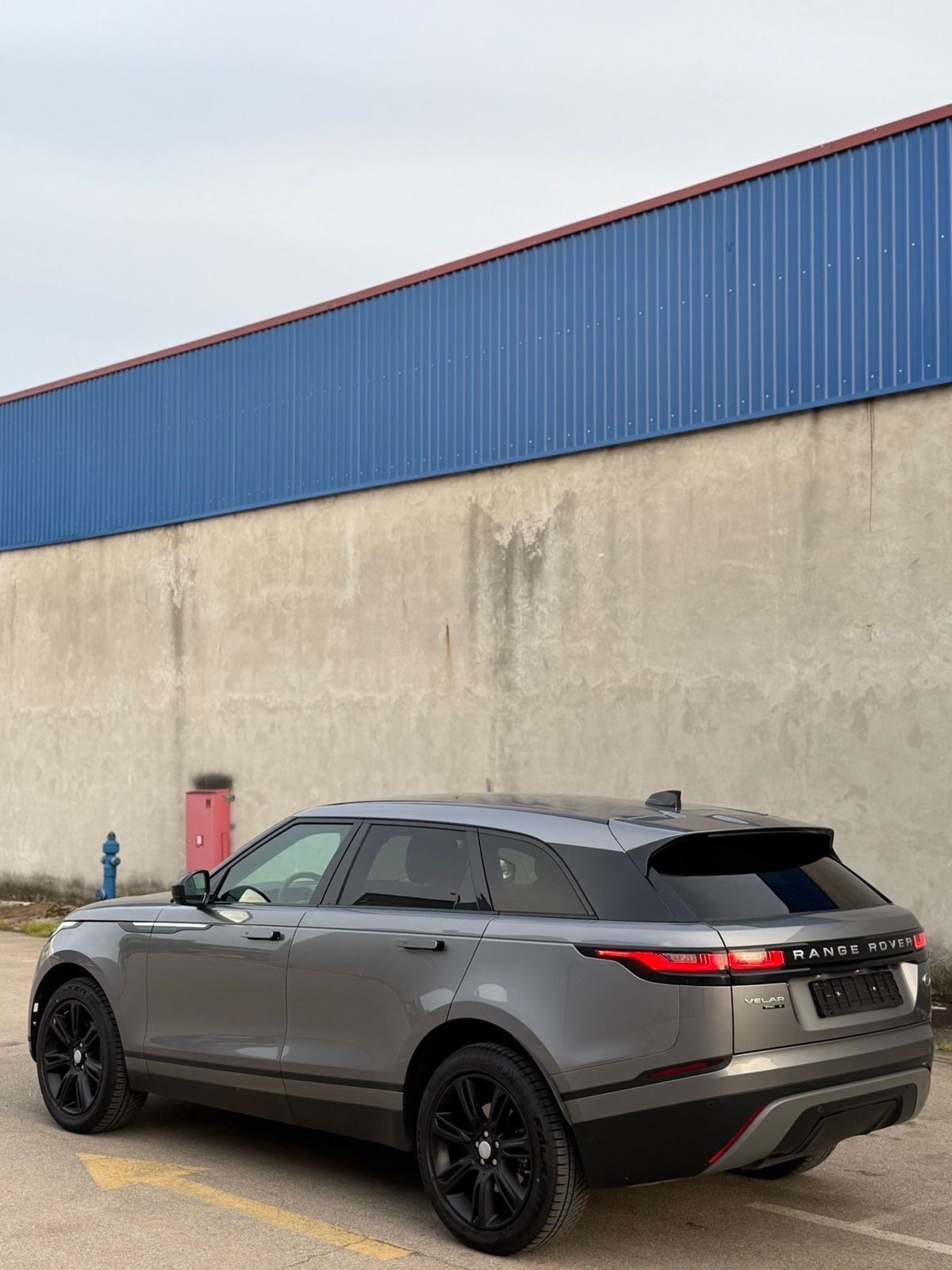 Land Rover Velar automatik, fotografija 3