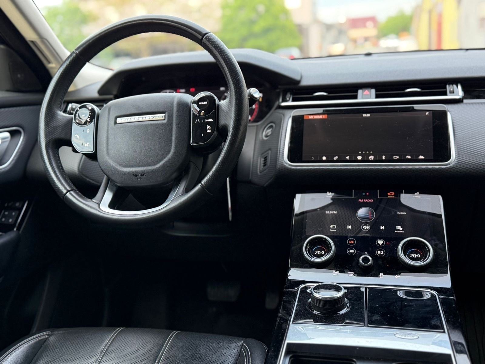 Land Rover Velar automatik, fotografija 9