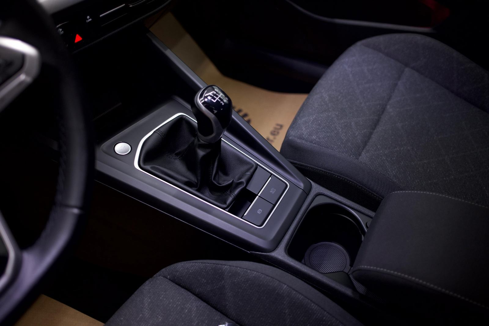 Leasing bez učešća VW Golf 8 2,0 TDI LIFE Virtual,ambijent light.., fotografija 8