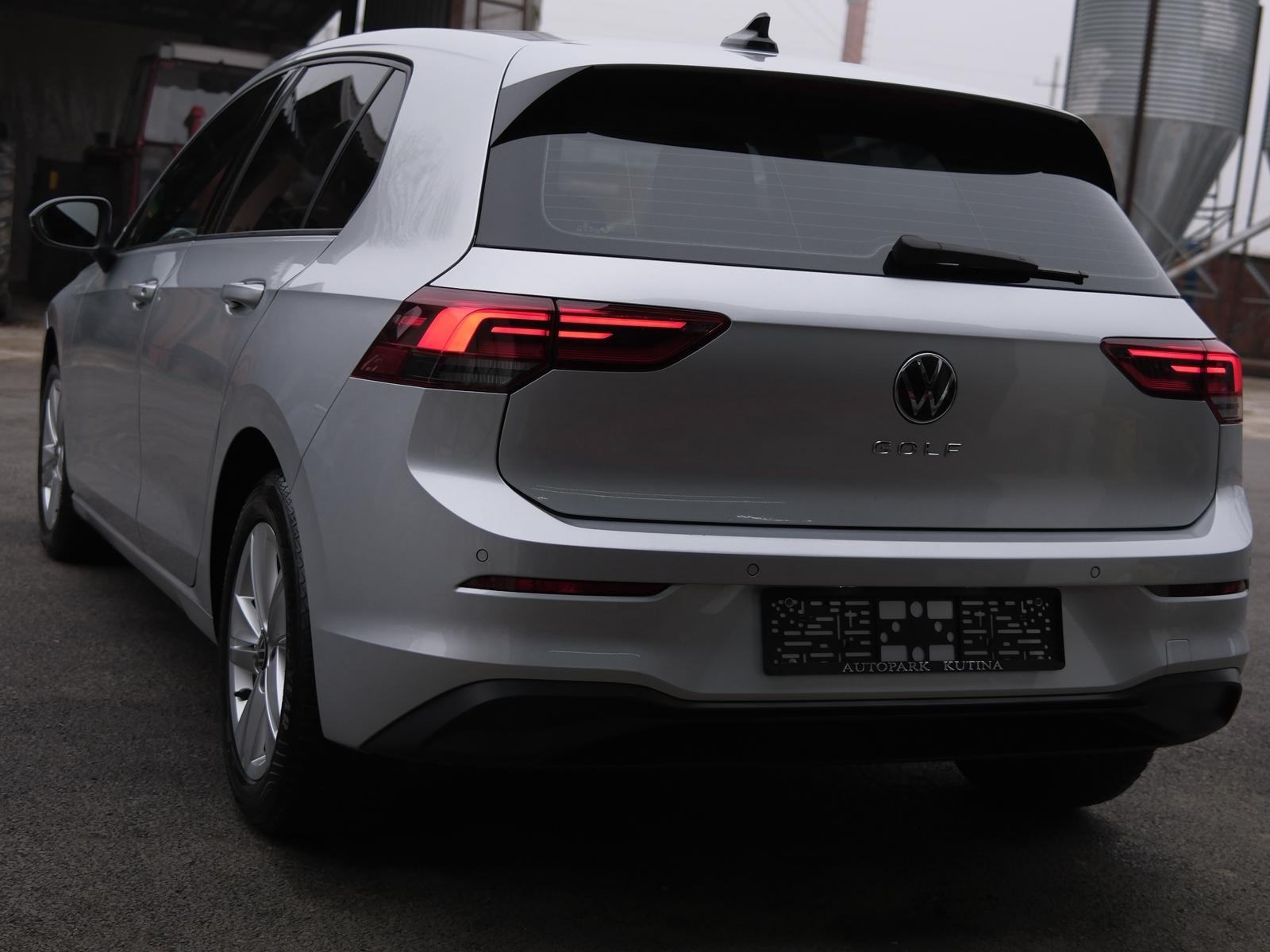 Leasing bez učešća VW Golf 8 2,0 TDI LIFE Virtual,ambijent light.., fotografija 18
