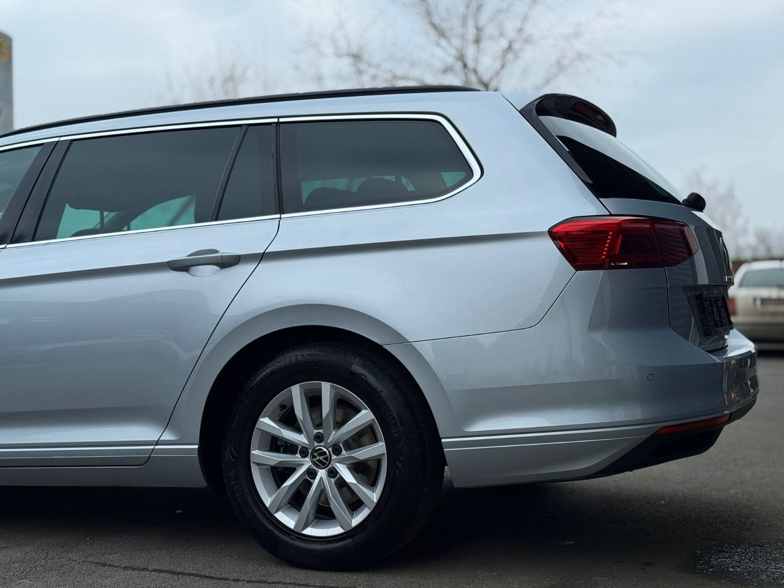 Leasing bez učešća VW Passat Variant 2,0 TDI aut. matrix svijetla,kuka, fotografija 6