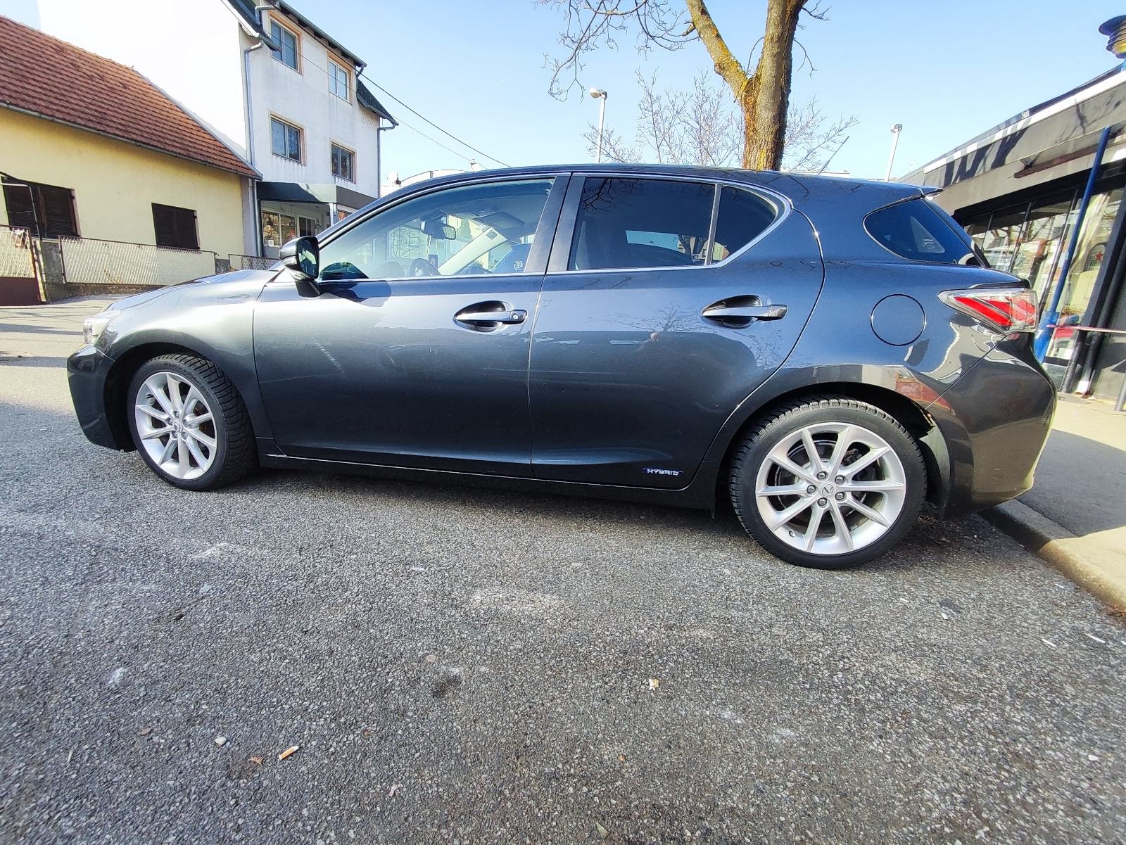 Lexus CT 200h hybrid automatik, fotografija 2