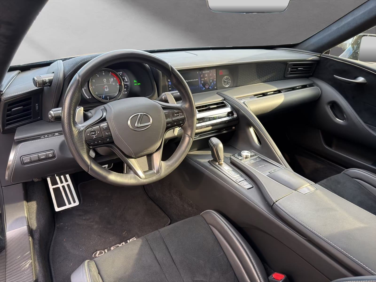 Lexus LC 500 Performance 5.0 V8, fotografija 13
