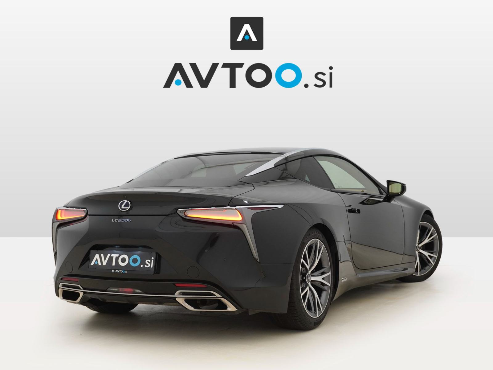 Lexus LC Coupe 500h | Cjena uključuje troškove uvoza, fotografija 4