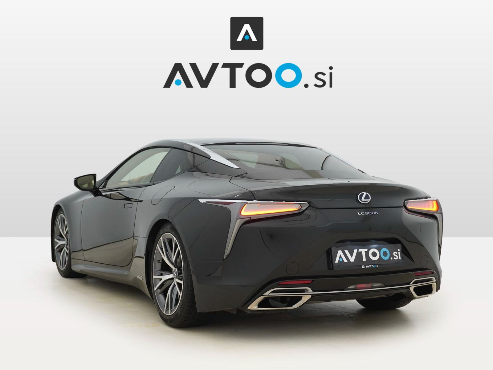 Lexus LC Coupe 500h | Cjena uključuje troškove uvoza, fotografija 6