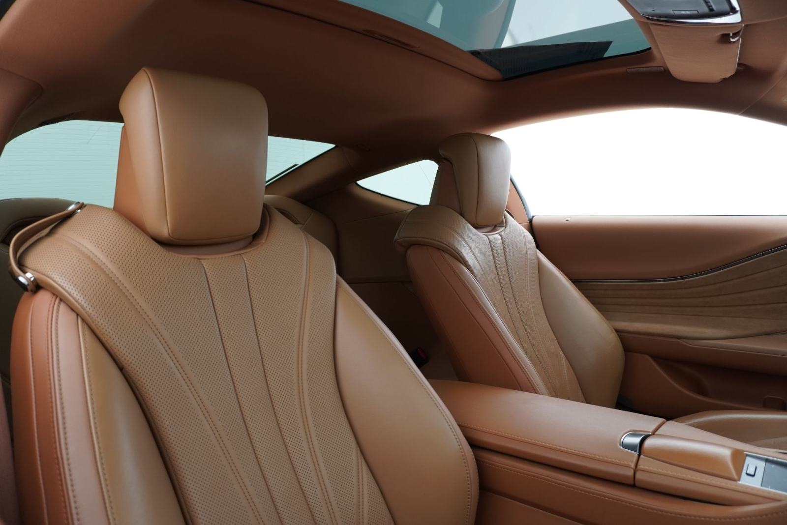 Lexus LC Coupe 500h | Cjena uključuje troškove uvoza, fotografija 19