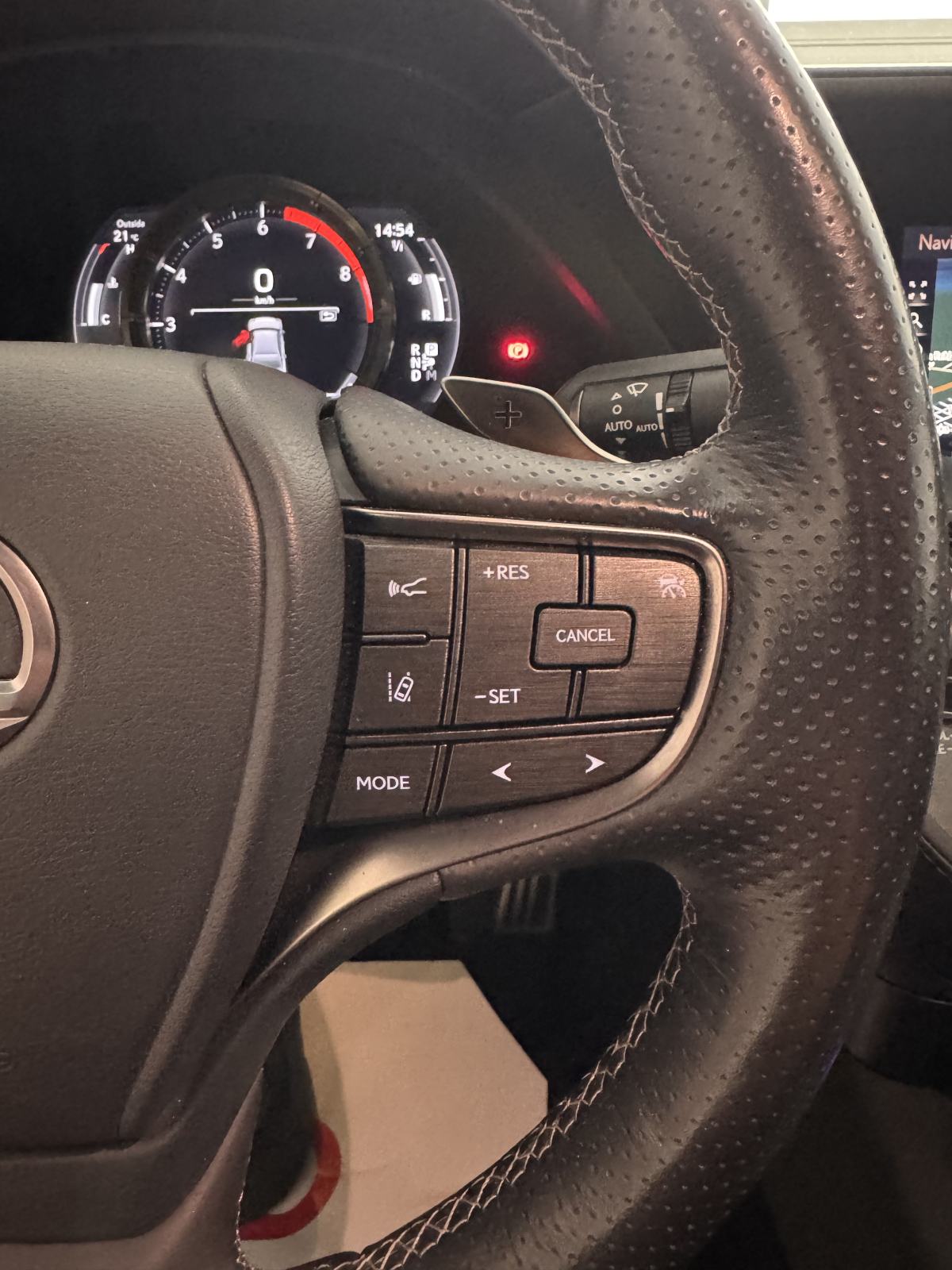 LEXUS LS 500 F SPORT, TOP MODEL, JEDINSTVEN U RH, SAMO 75.411 KM !!!, fotografija 14