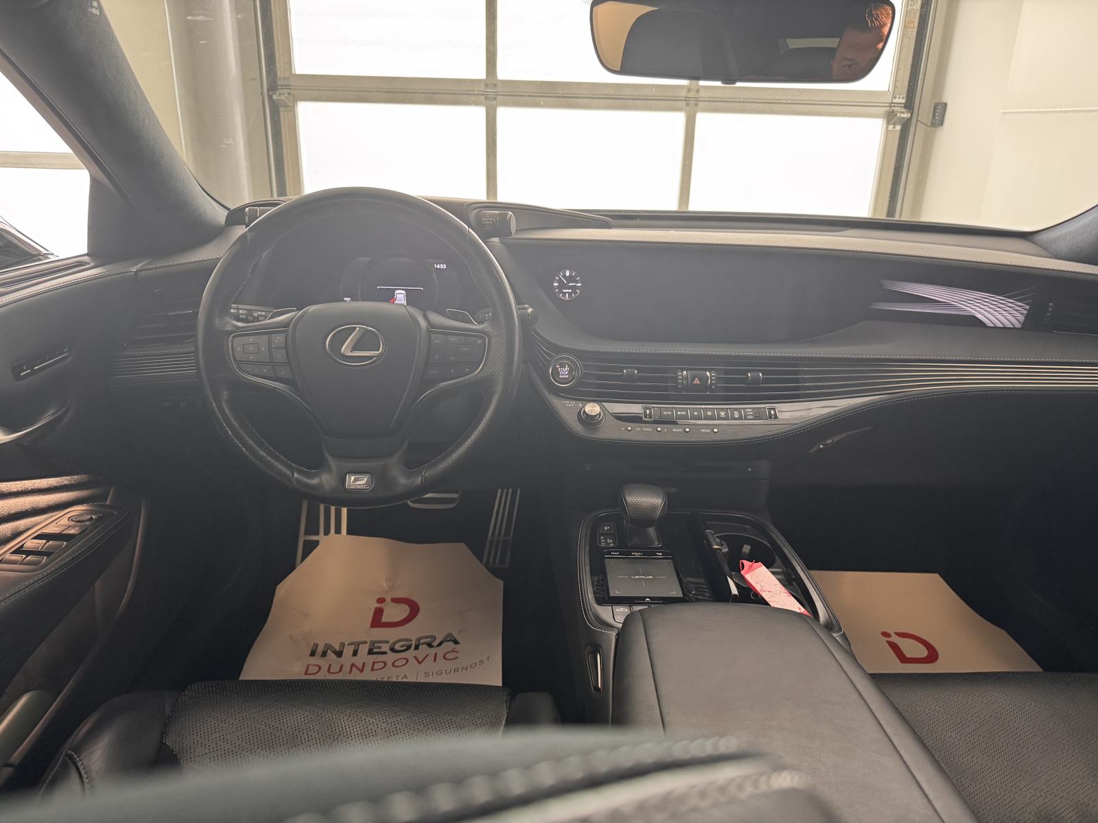 LEXUS LS 500 F SPORT, TOP MODEL, JEDINSTVEN U RH, SAMO 75.411 KM !!!, fotografija 8