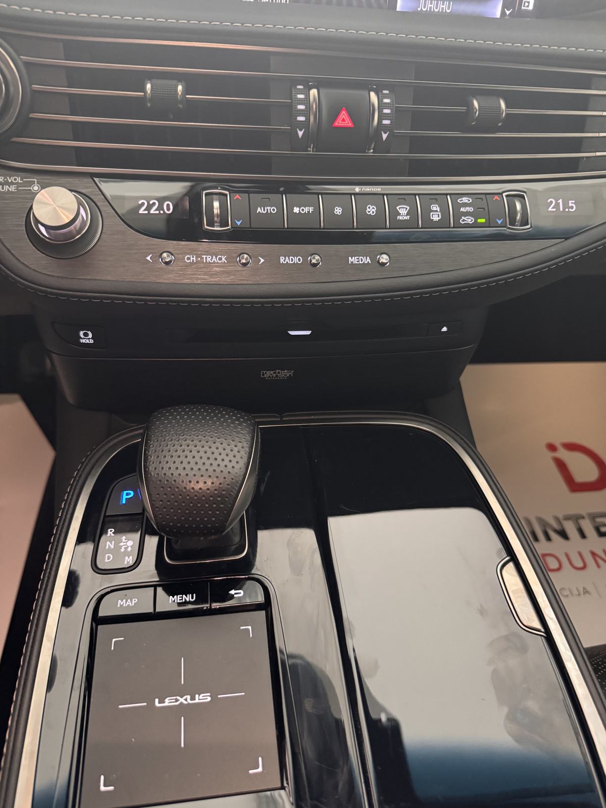 LEXUS LS 500 F SPORT, TOP MODEL, JEDINSTVEN U RH, SAMO 75.411 KM !!!, fotografija 18