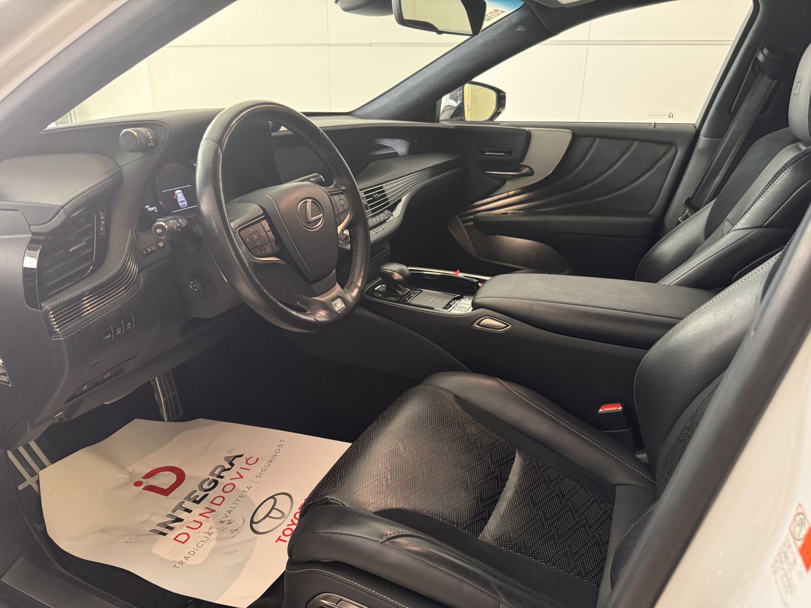LEXUS LS 500 F SPORT, TOP MODEL, JEDINSTVEN U RH, SAMO 75.411 KM !!!, fotografija 9