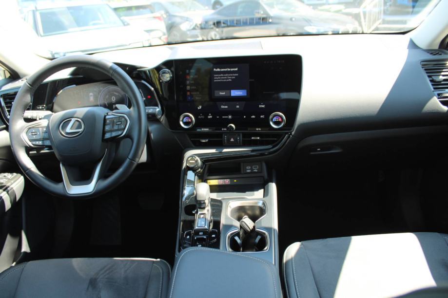 Lexus NX 2.5 LEASING BEZ UČEŠĆA I BEZ JAMACA, fotografija 8