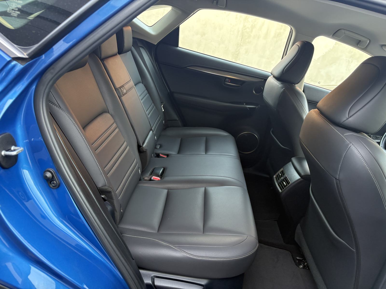 Lexus NX 300h u sustavu PDV-a, fotografija 17
