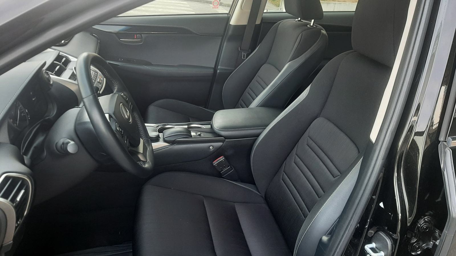 Lexus NX 300h top stanje, samo 98000km!!!, fotografija 12