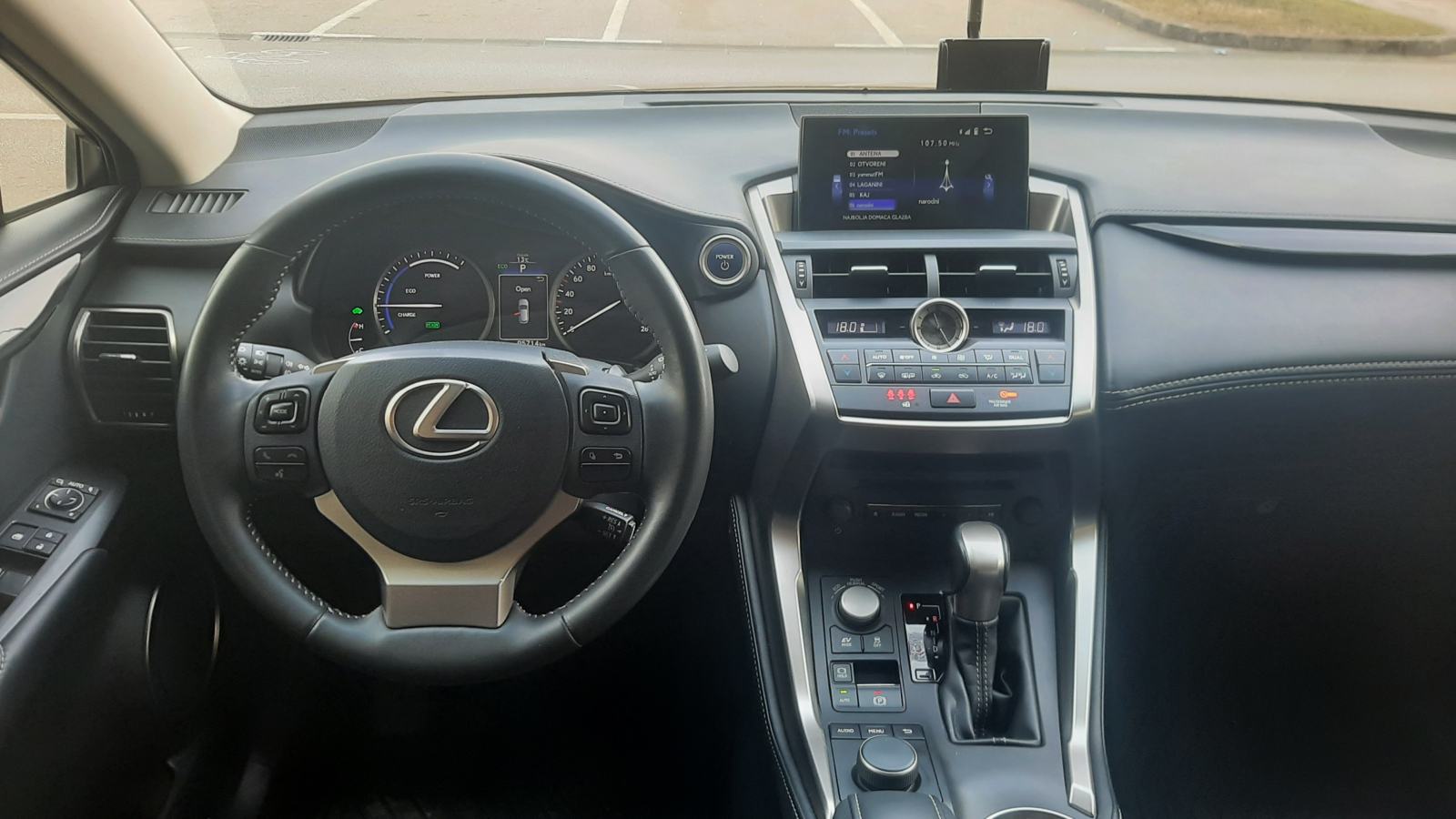 Lexus NX 300h top stanje, samo 98000km!!!, fotografija 8