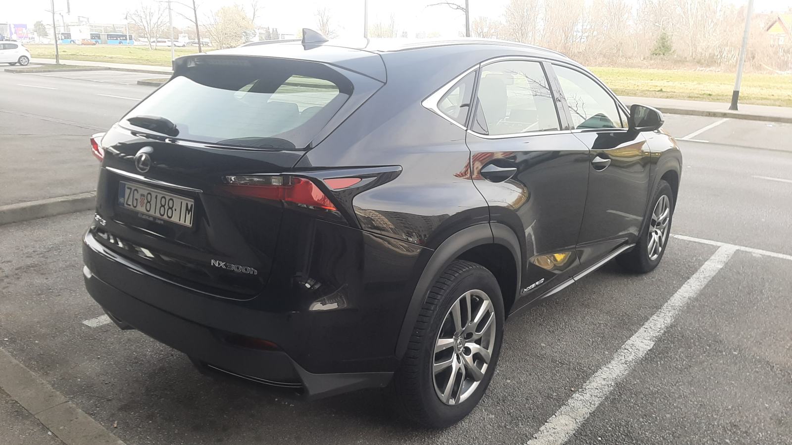 Lexus NX 300h top stanje, samo 98000km!!!, fotografija 4