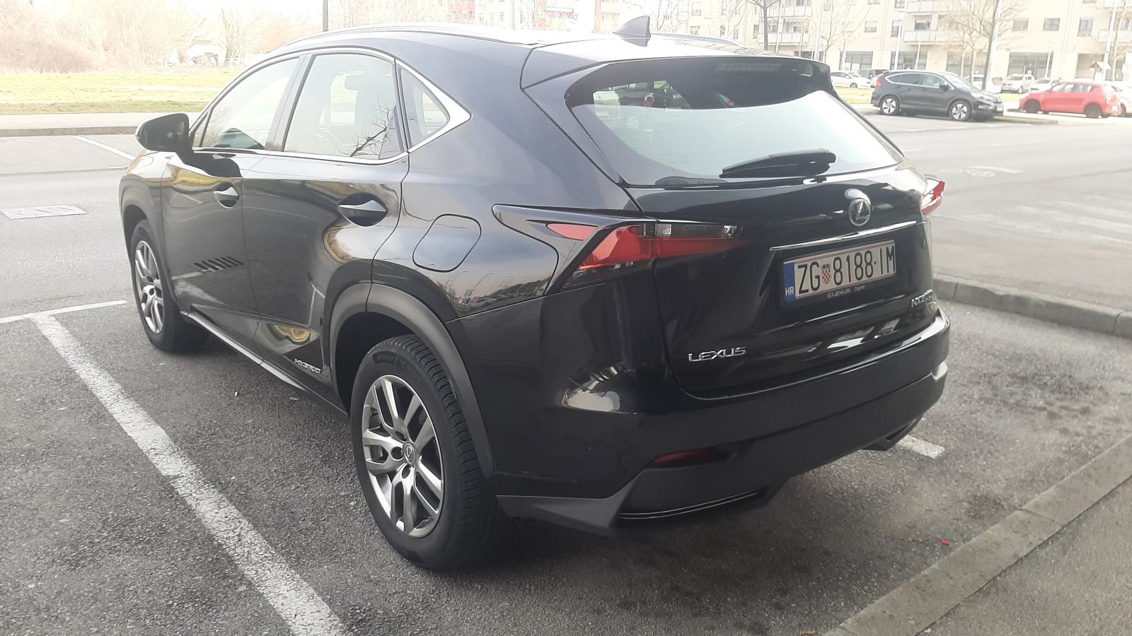Lexus NX 300h top stanje, samo 98000km!!!, fotografija 3