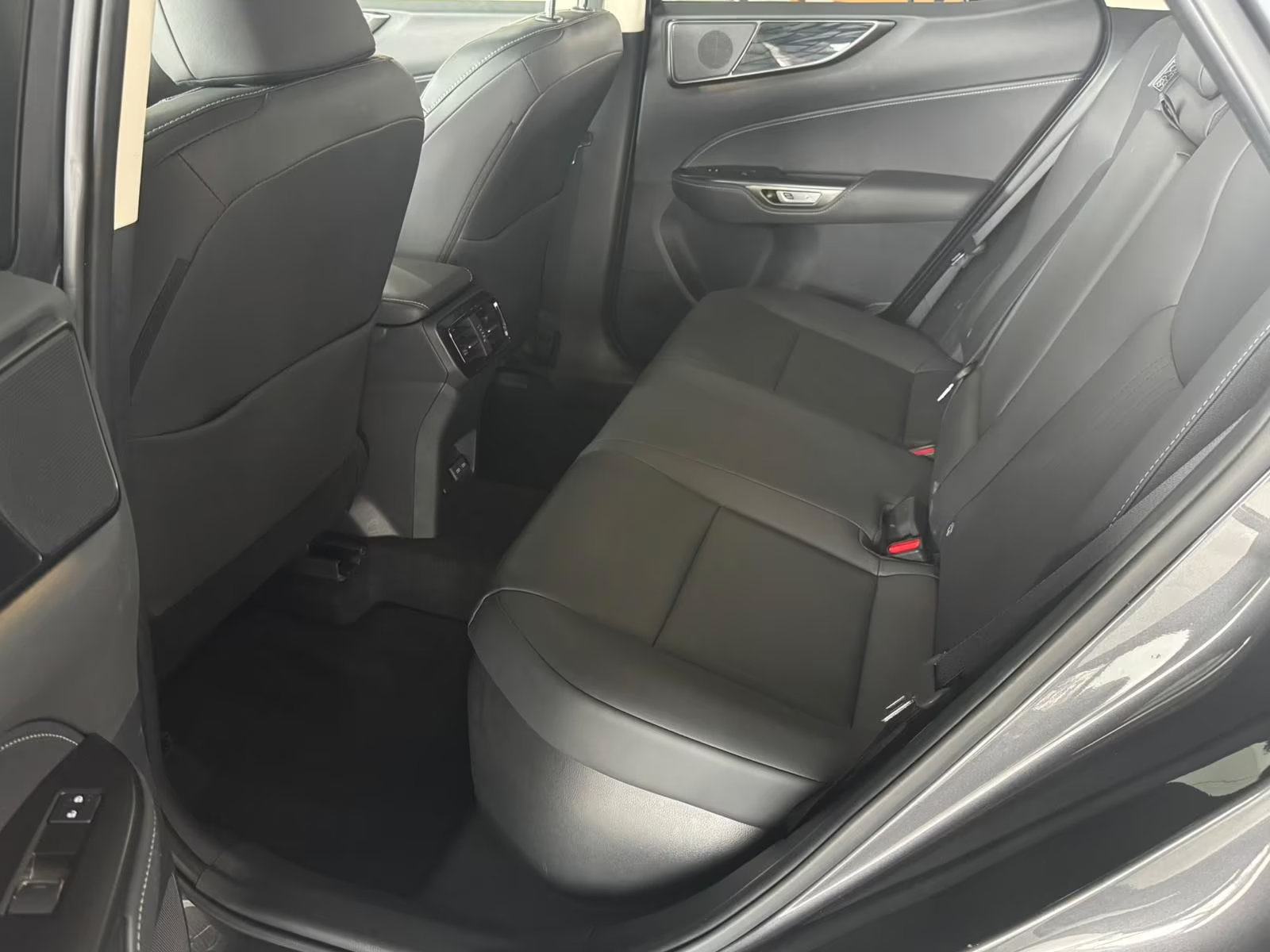 Lexus NX 350 automatik, fotografija 5
