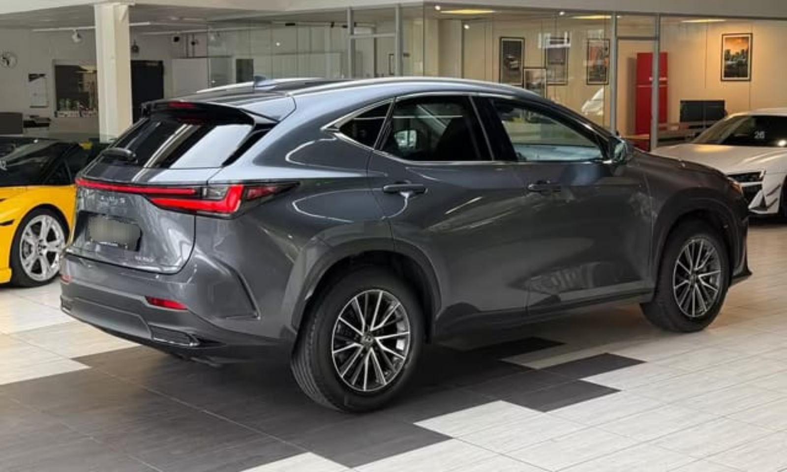 Lexus NX 350h Business Line *Koža*Kamera*ACC*, fotografija 3
