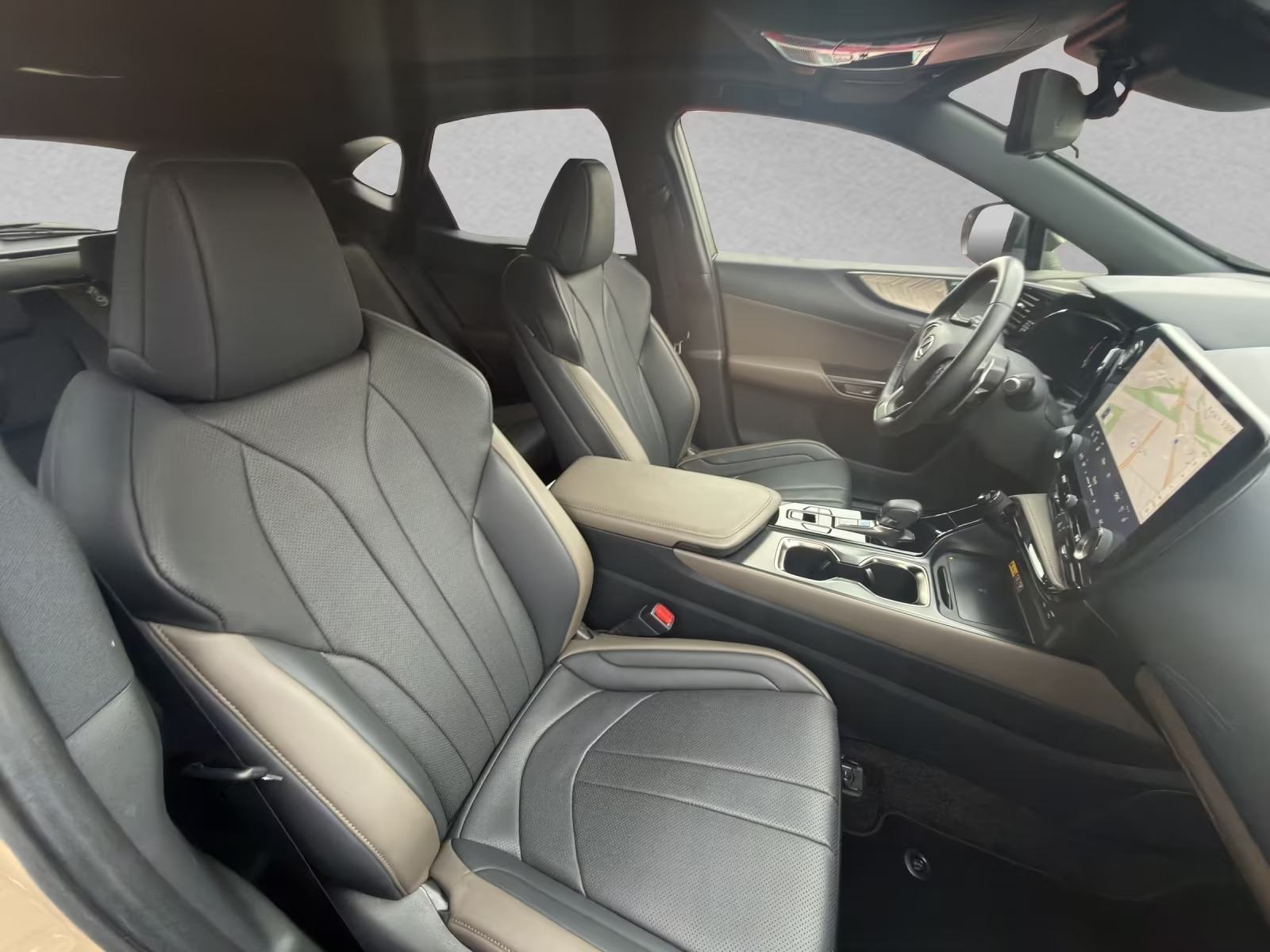Lexus NX 350h E-Four Overtrail *PANORAMA*MARK LEVINSON*HUD ACC 360, fotografija 16
